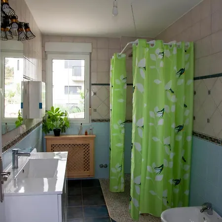 Chalet Alquiler De Vivienda Completa En *