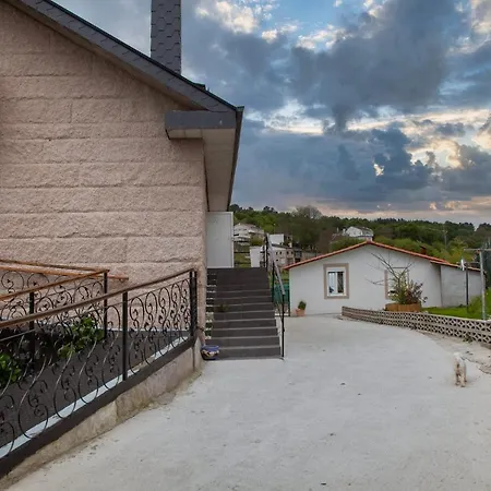 Alquiler De Vivienda Completa En * Chantada